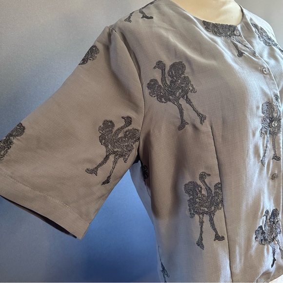 Anthropologie Pepaloves Gray Ostrich Blouse Embroidered Sz L - Picture 5 of 9